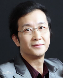 尹鸿（教授）：中国电影家协会副主席、清华大学教授